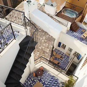 Cort إسبانيا